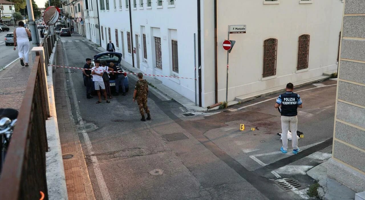 18enne accoltellato a Treviso: 5 fendenti vicino al cavalcavia della stazione