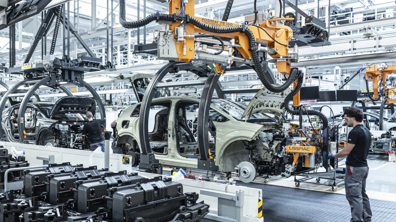 Audi A2 e-tron: via alla produzione a Ingolstadt con 21 mesi di sviluppo in meno