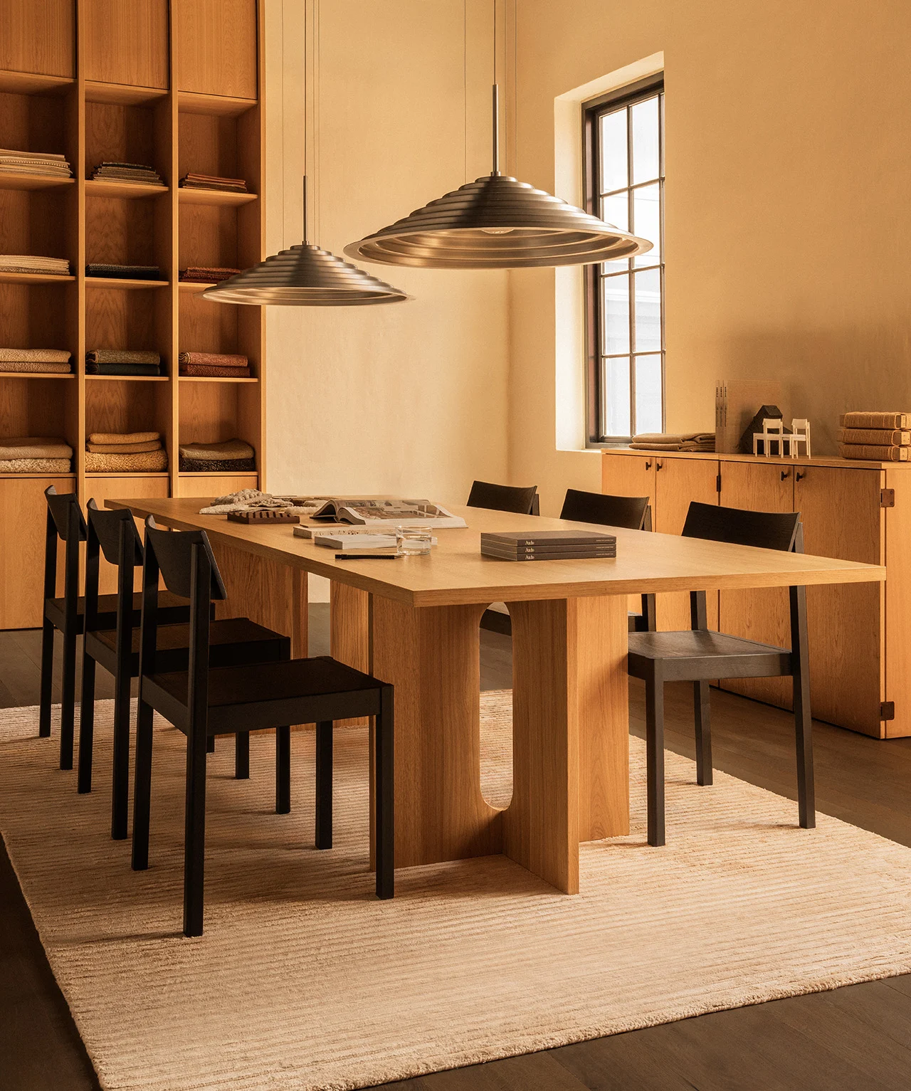 Audo Copenhagen svela 6 nuovi arredi per l'autunno: dalle trattorie di Milano al minimalismo nordico