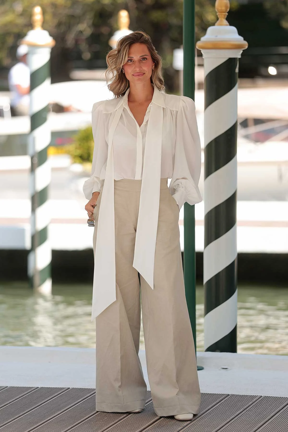 bea-valli-panta-beige-1