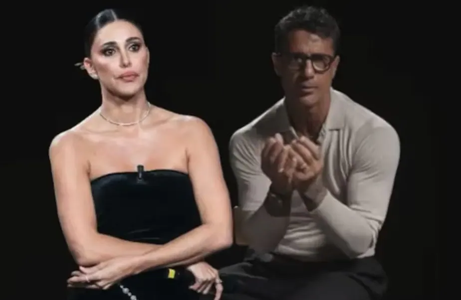 Belén Rodriguez denuncia Fabrizio Corona dopo il video di Falsissimo: «Vuole solo soldi»