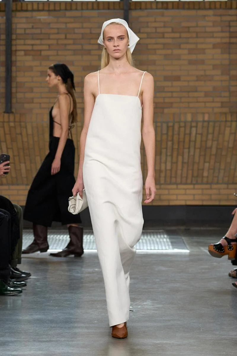 Calvin Klein collezione primavera/estate 2026. foto launchmetrics