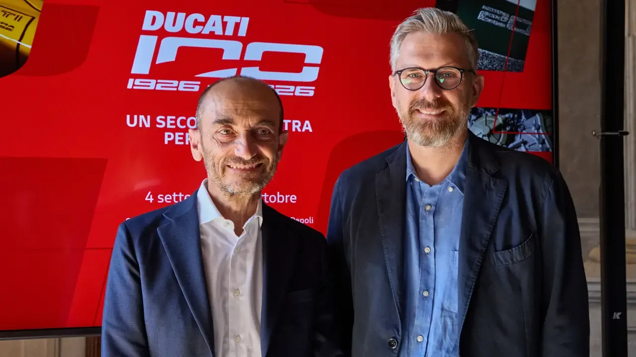 Claudio Domenicali, ad della Ducati e Matteo Lepore, sindaco di Bologna (Foto Massimo Gennari / Fotoschicchi)