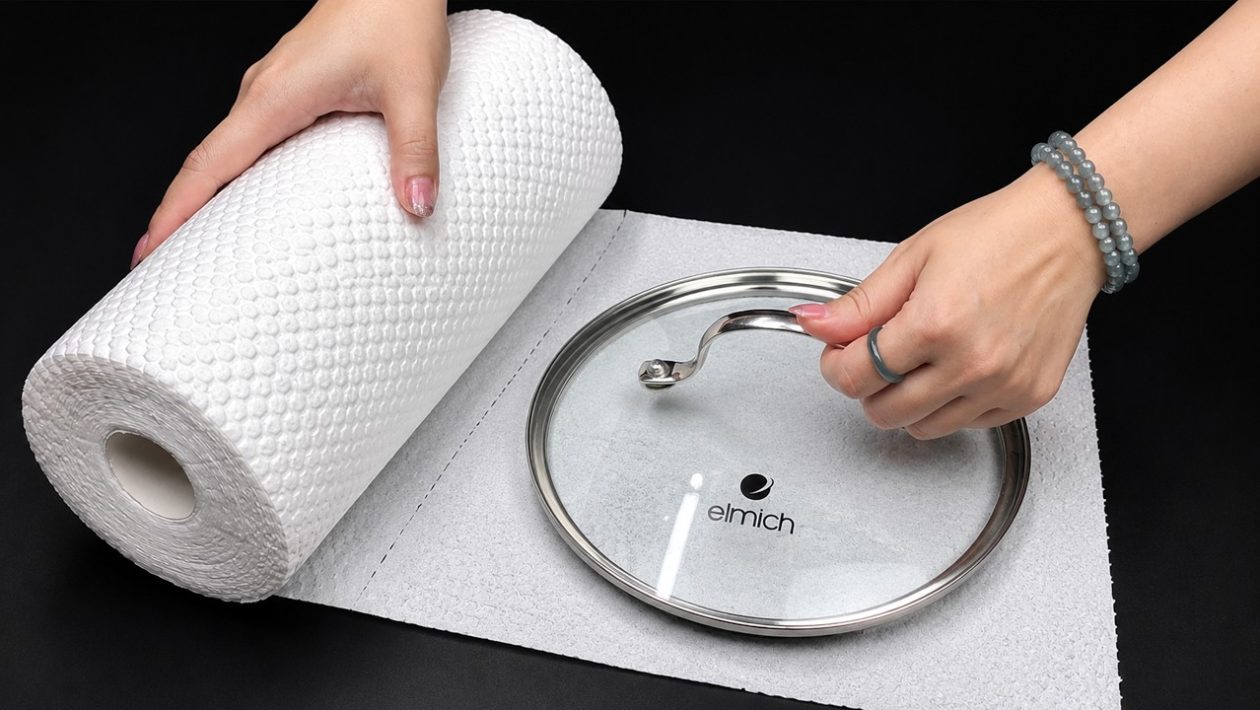 8 trucchi con la carta da cucina per risparmiare tempo e risolvere problemi quotidiani