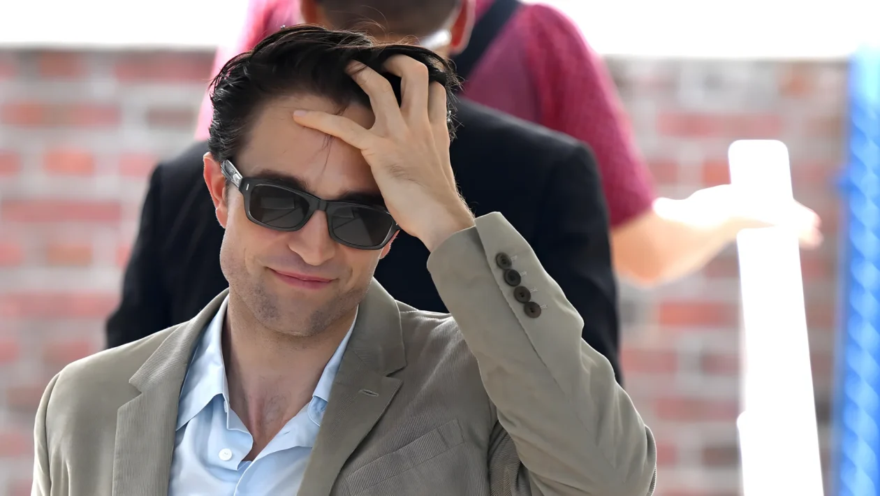 83ª Mostra di Venezia: Pattinson punta al Leone d'Oro e i Gallagher portano la reunion al Lido