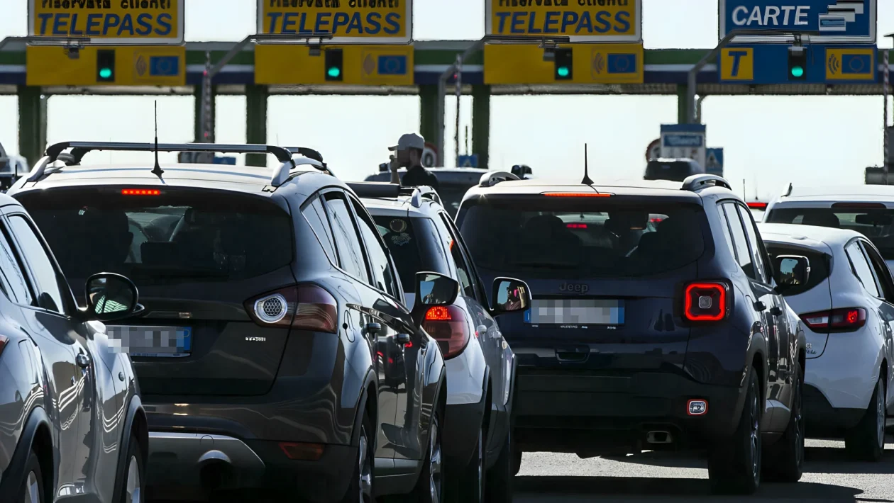Abolizione del bollo auto da 7,5 miliardi: la proposta per la Manovra 2027