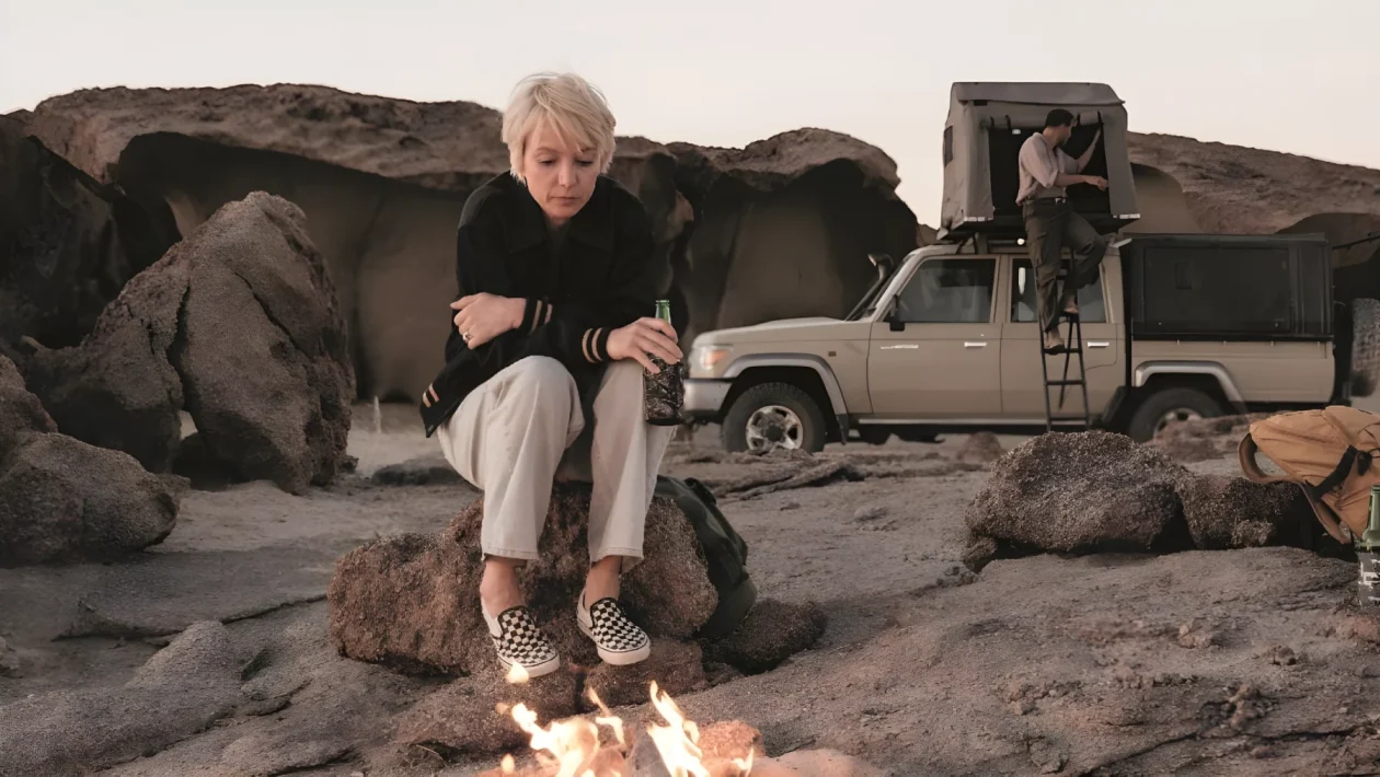 Amore e morte in Namibia stasera su Rai 2 alle 21:20: trama e cast del thriller da 100 minuti