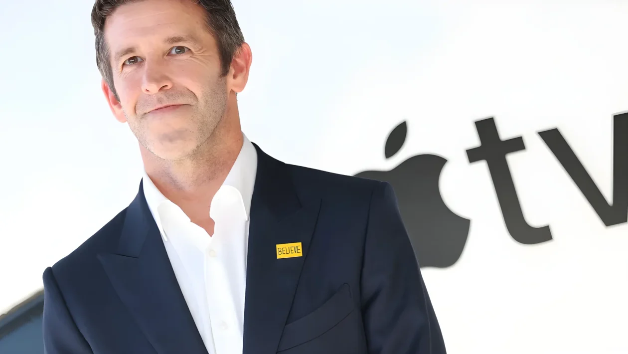 Apple lancia la svolta: arriva il primo iPhone pieghevole da 2.000 dollari con il nuovo CEO John Ternus