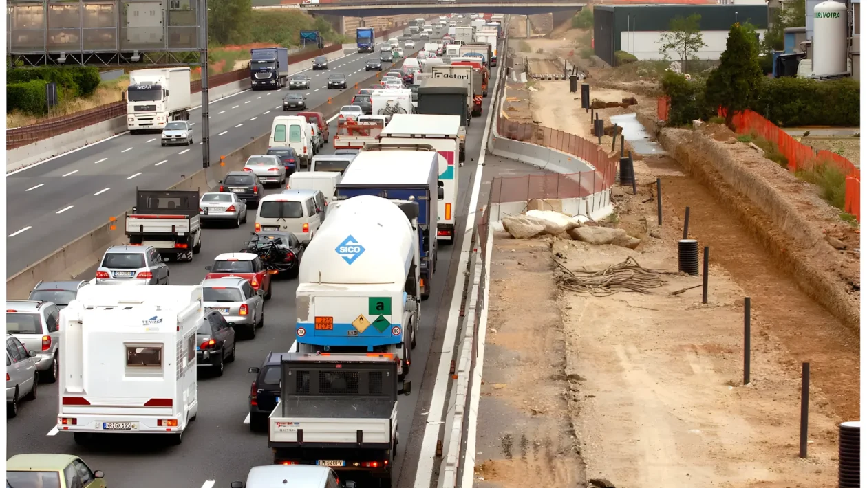 Blocco diesel Euro 5 dal 1° ottobre 2026: oltre 400.000 veicoli tra stop e deroghe al Nord