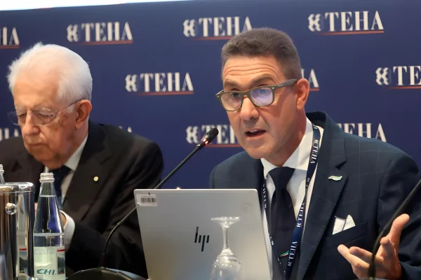 Cernobbio, scontro tra Vannacci e Monti: dal gas russo al Pil Ue crollato al 15%