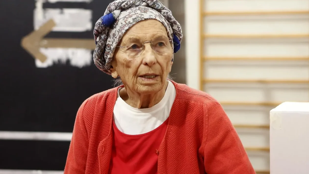 Emma Bonino ricoverata in codice rosso a Roma: la leader di +Europa al Santo Spirito