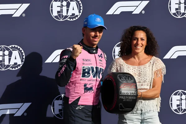 F1 Monza, Gasly conquista la pole: Alpine torna davanti a tutti dopo 16 anni