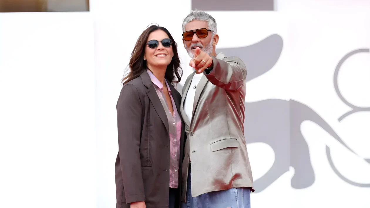 Fiorello e Susanna Biondo a Venezia: 30 anni insieme, il retroscena intimo e il rito svelato da Biggio