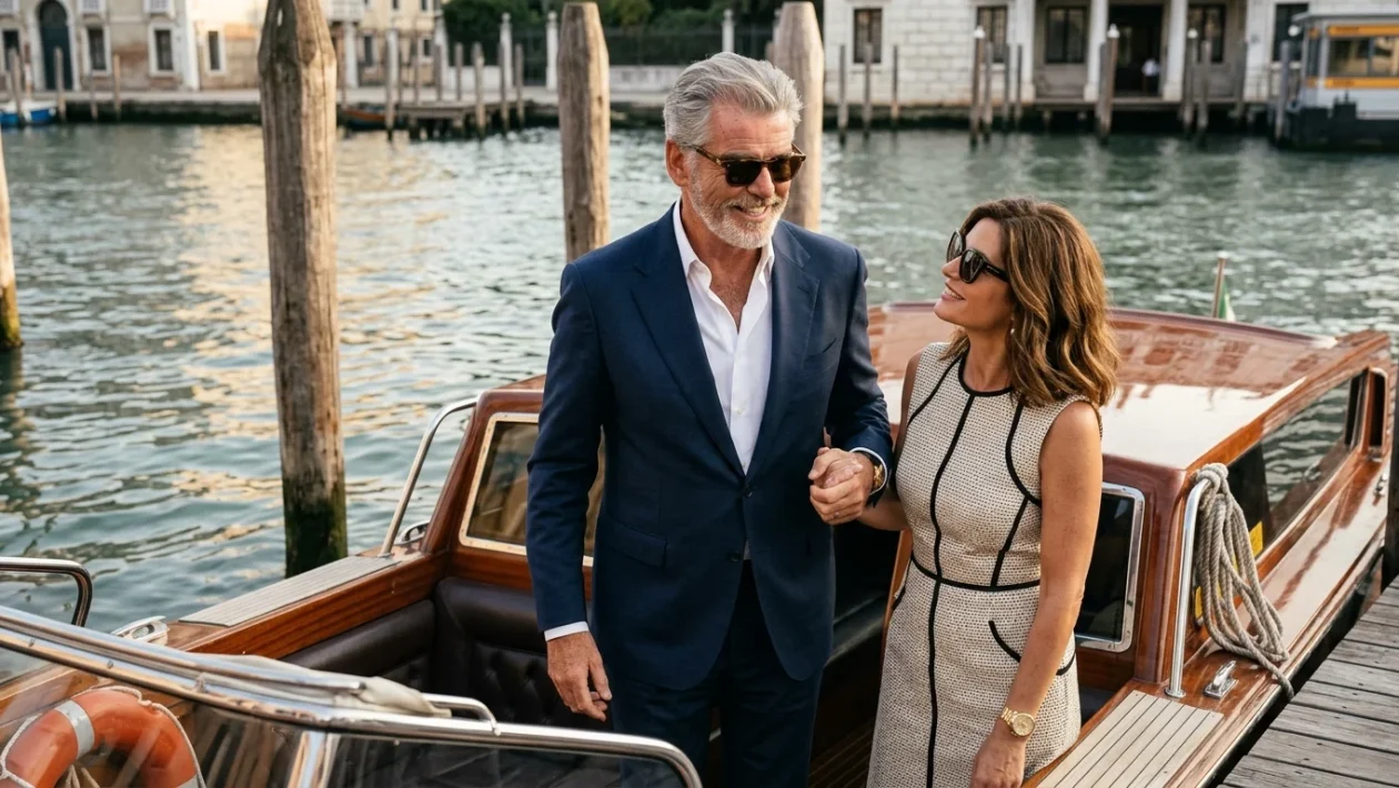 George Clooney e Amal Alamuddin all'arrivo in motoscafo alla Mostra del Cinema di Venezia