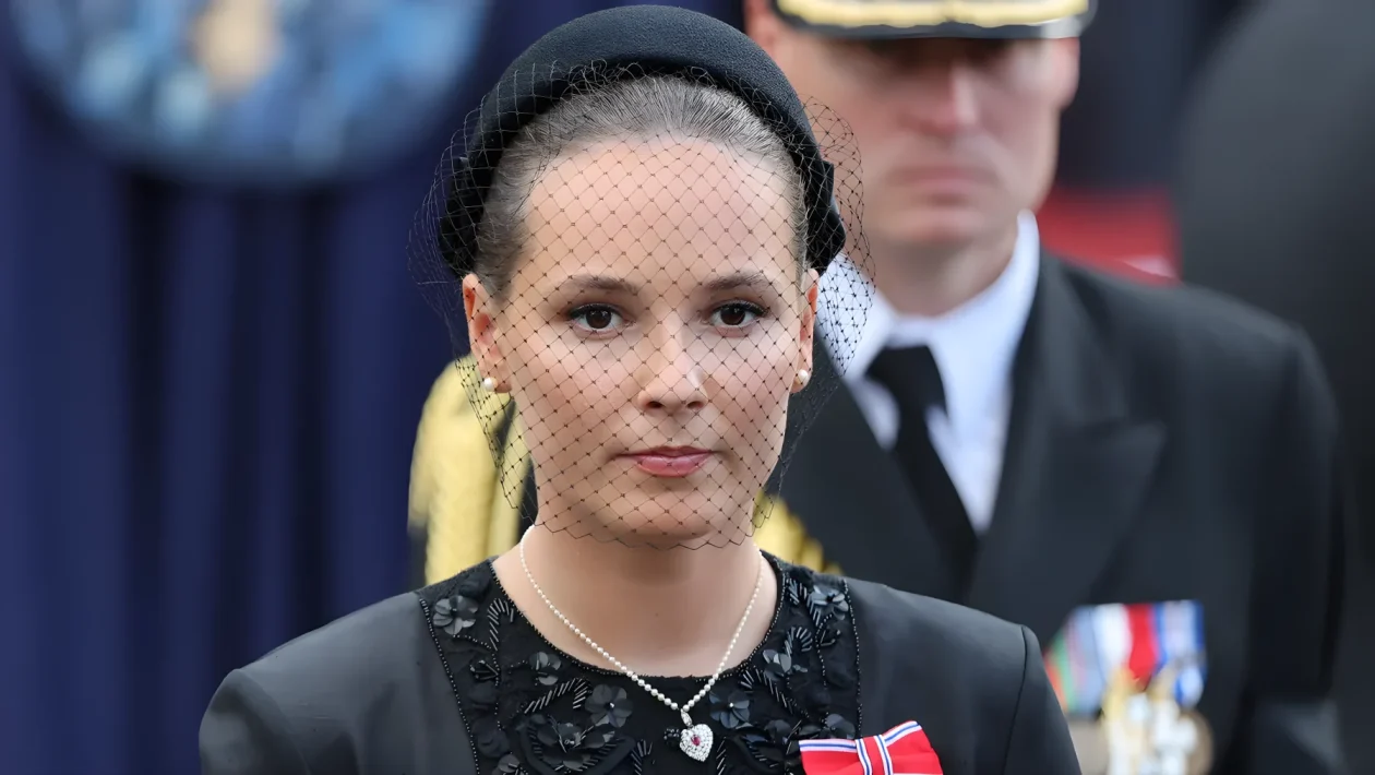 Il messaggio nascosto dietro il ciondolo di Ingrid Alexandra ai funerali di re Harald