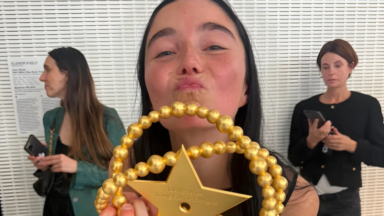 Julie Kegels vince il LVMH Prize 2026: trionfo dopo 2 anni e sole 5 collezioni