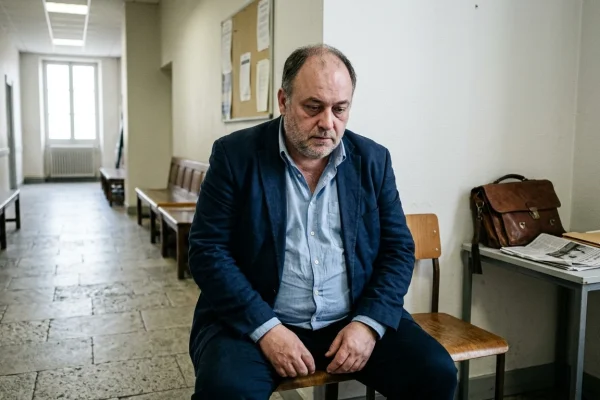 Mario Adinolfi durante un intervento pubblico