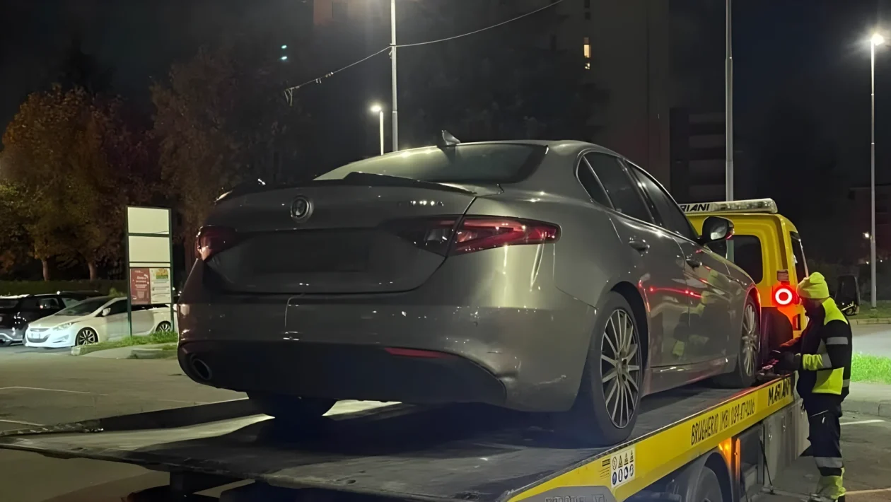 Modifica la targa con il pennarello: 39enne denunciato a Brugherio e Alfa Romeo sequestrata