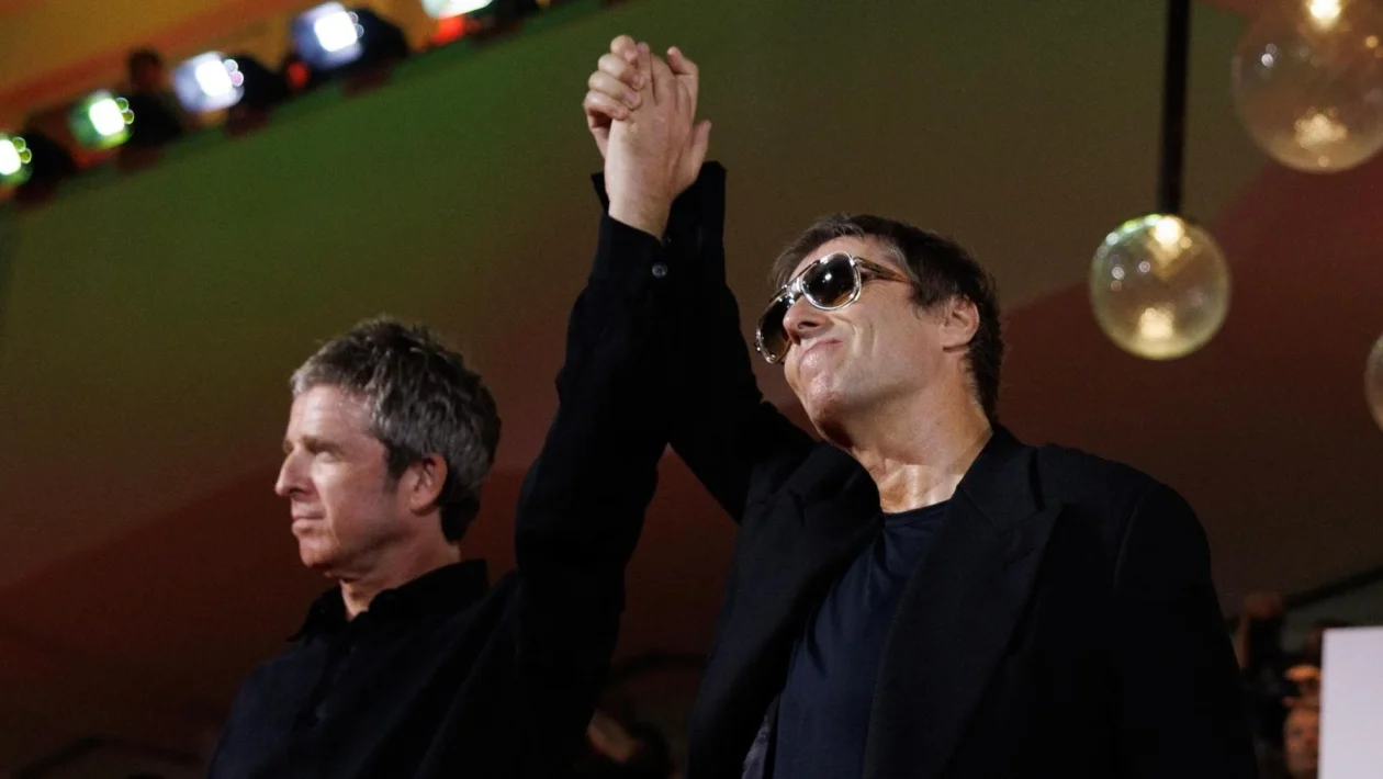 Oasis a Venezia 16 anni dopo la rottura: Steven Knight svela il retroscena girato con 10 telecamere