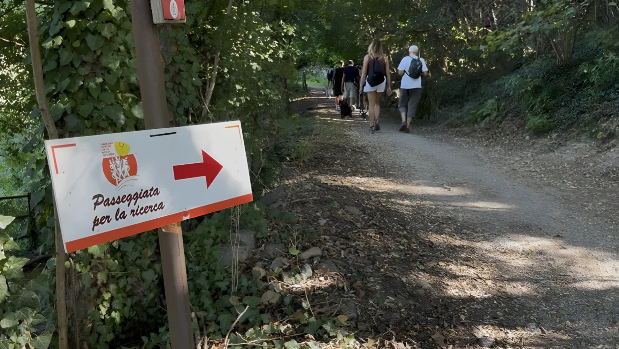 Oltre 400 persone e 50 volontari a Tenna per la 16ª Passeggiata per la Ricerca