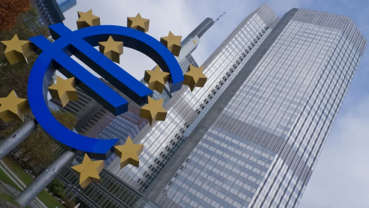 Stangata Bce sui tassi: nuovo rialzo al 2,50% e allarme mutui