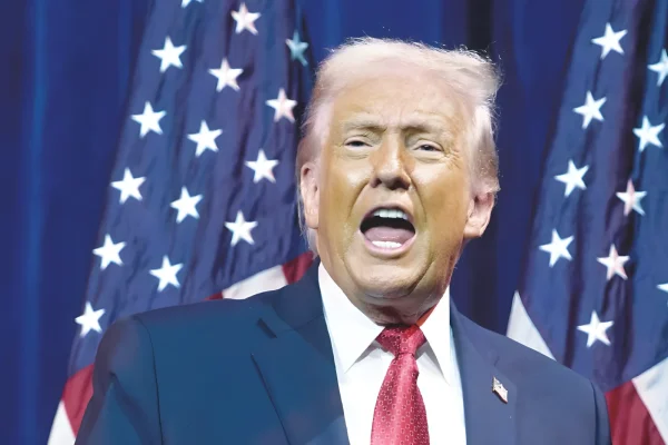 Trump promette 5.000 dollari a ogni cittadino in caso di vittoria alle elezioni di midterm
