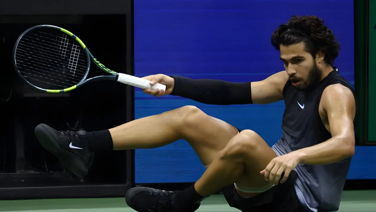 "Un piano diabolico": Bertolucci sbotta dopo il crollo alle 3:30 di Alcaraz agli US Open