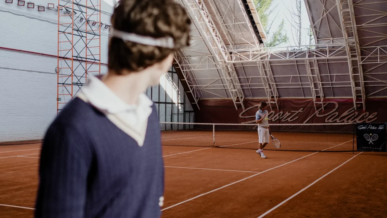 Lorenzo Musetti in campo durante il torneo degli Us Open