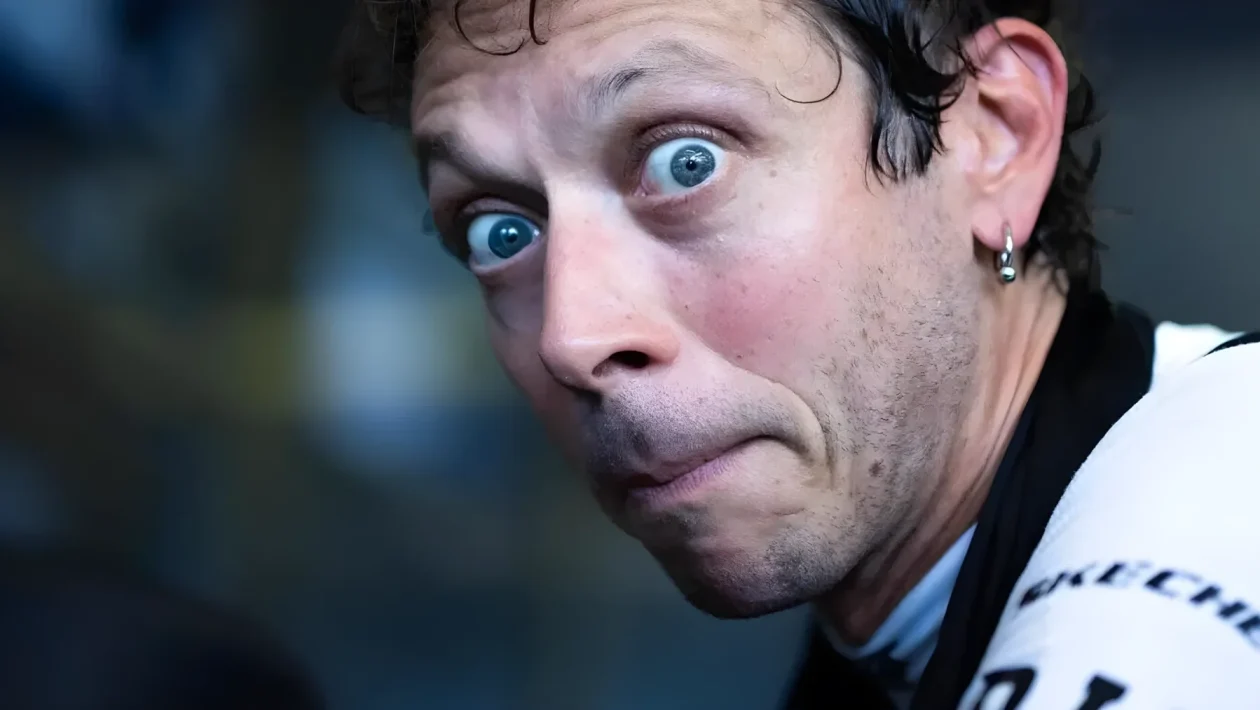 Valentino Rossi vuota il sacco: il 10 novembre esce l'autobiografia definitiva sui retroscena del paddock