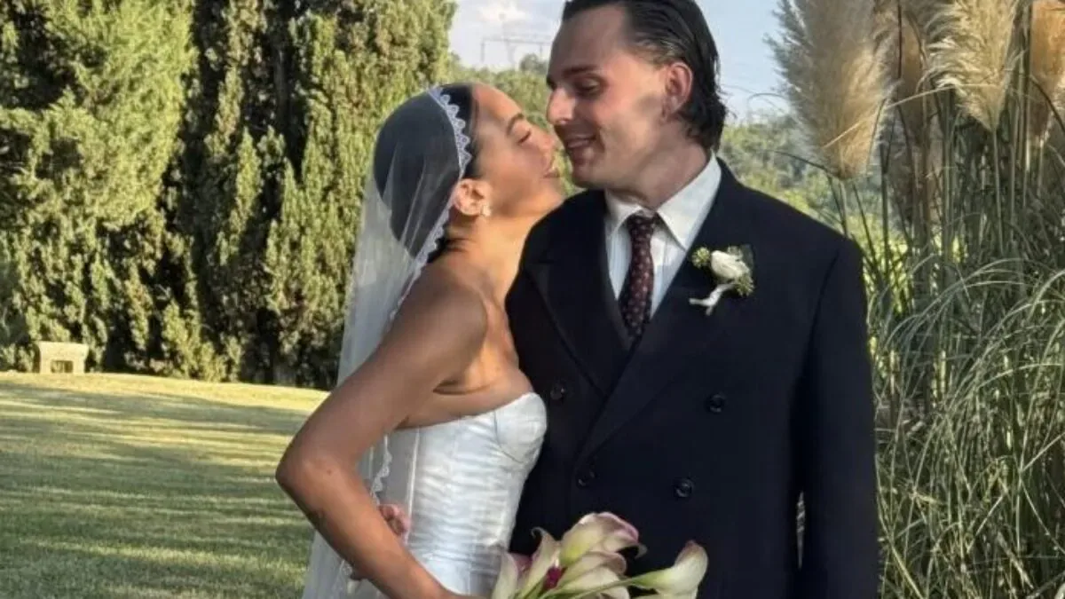Ernia e Valentina Cabassi si sono sposati: nozze intime celebrate da Jake La Furia
