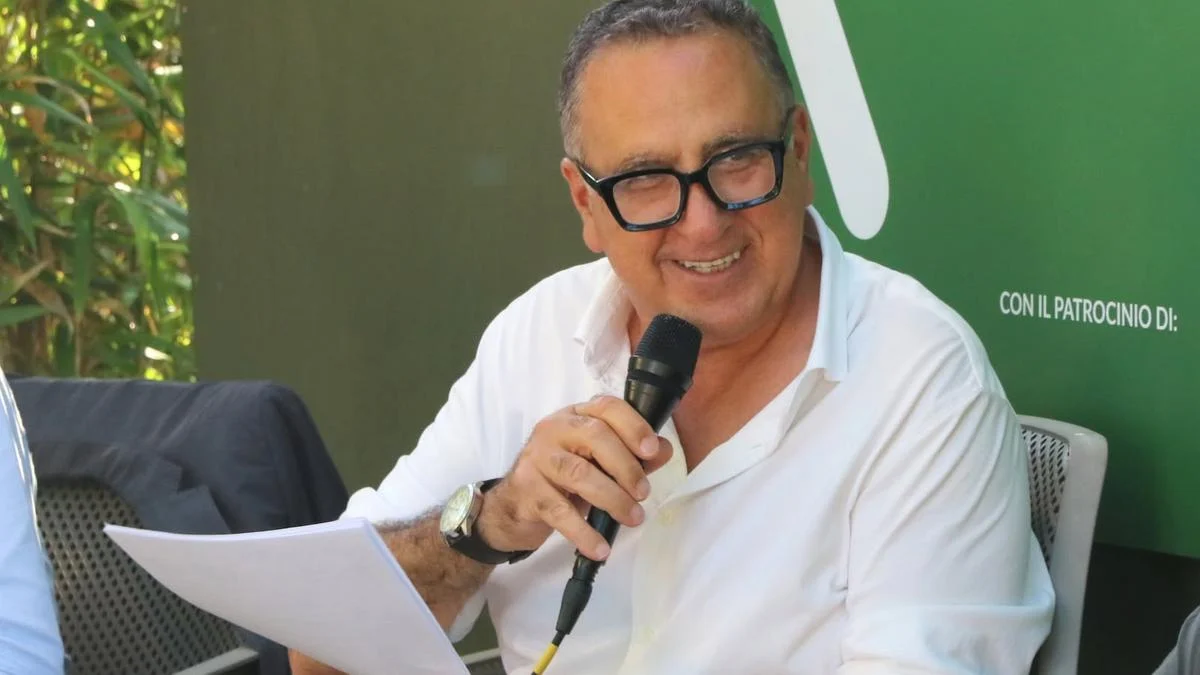Firenze, il 9 settembre a Villa Vittoria la presentazione di "Agopuntura delle emozioni" di Franco Cracolici