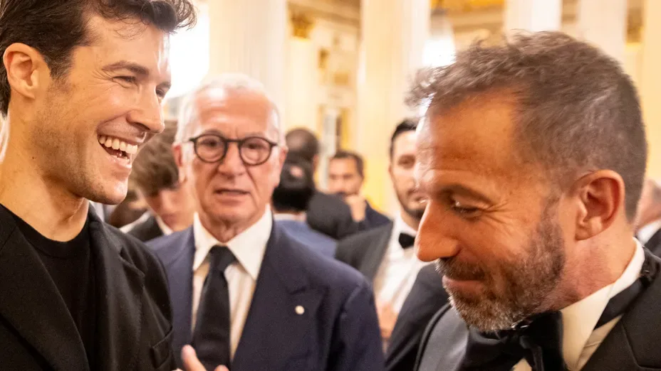 Gran Galà del Calcio 2026 alla Scala: trionfano Dimarco, Fàbregas e l'Inter