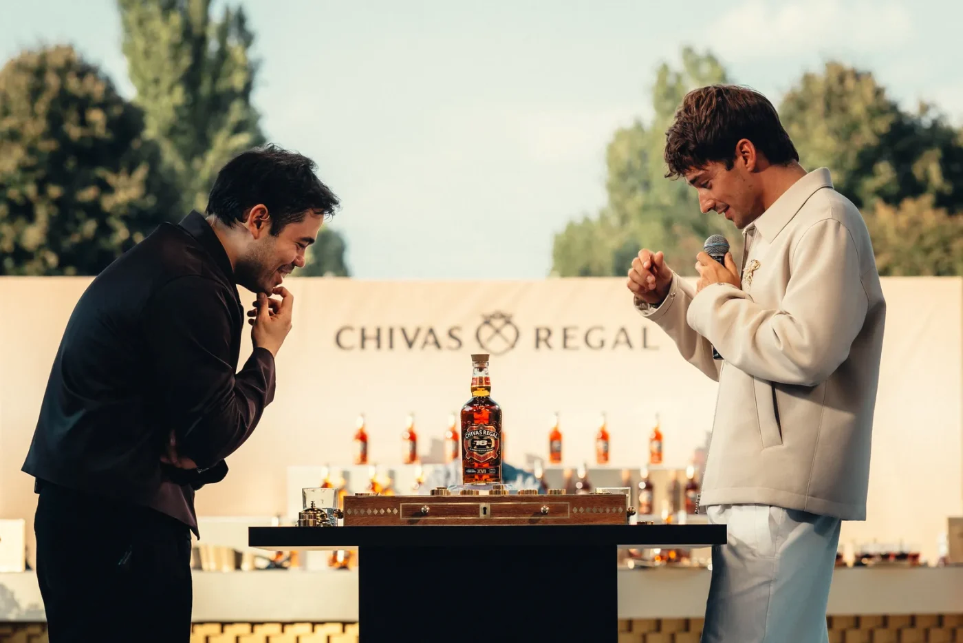 Hikaru Nakamura e Charles Leclerc si sfidano a SEZE
