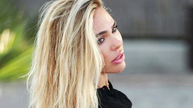 Ilary Blasi e Bastian Muller a nozze a Ravello: festa blindata per 80 invitati a Villa Cimbrone
