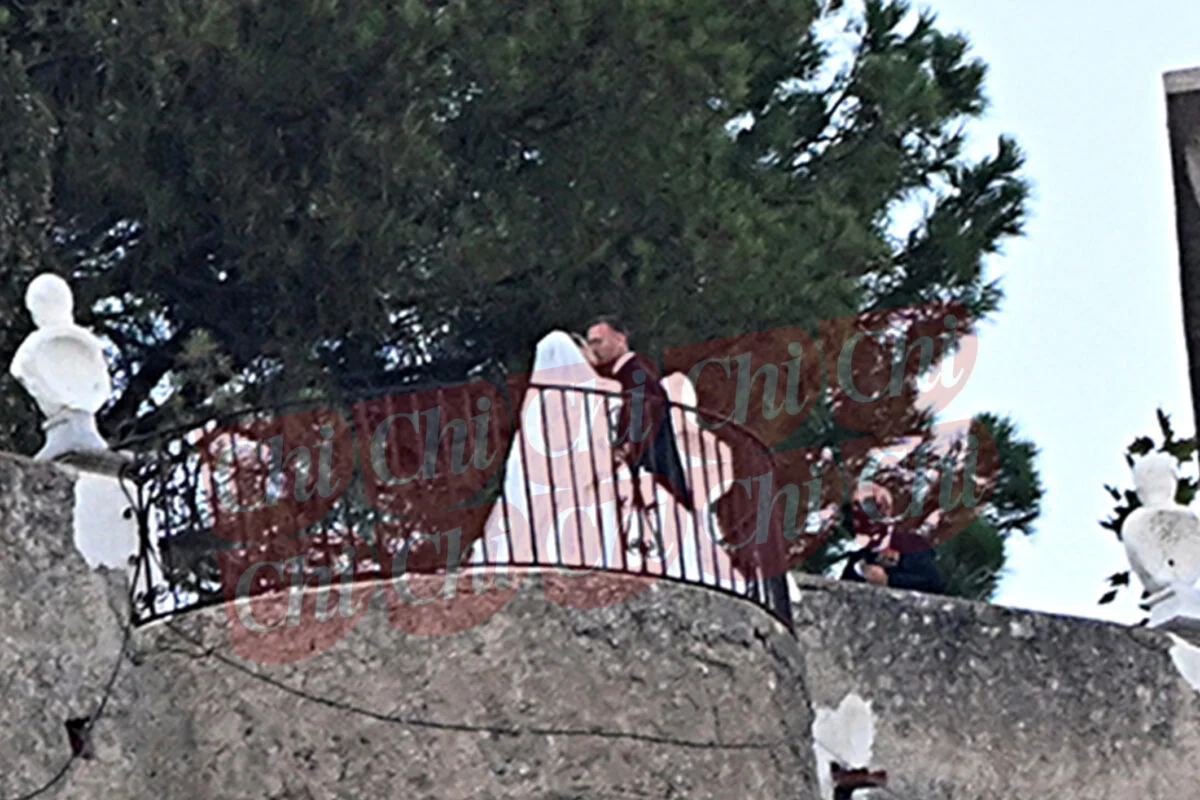 Ilary Blasi sul matrimonio con Bastian Muller: “Grande serenità, la seconda volta sei più cosciente”