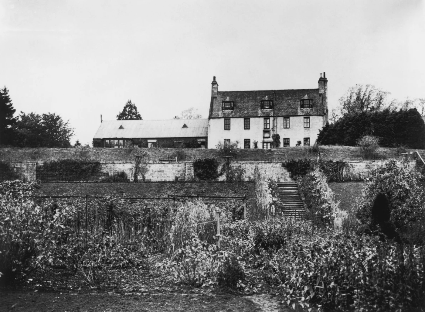 Image may contain Nature Outdoors Building Shelter Countryside Rural Cottage Housing and House