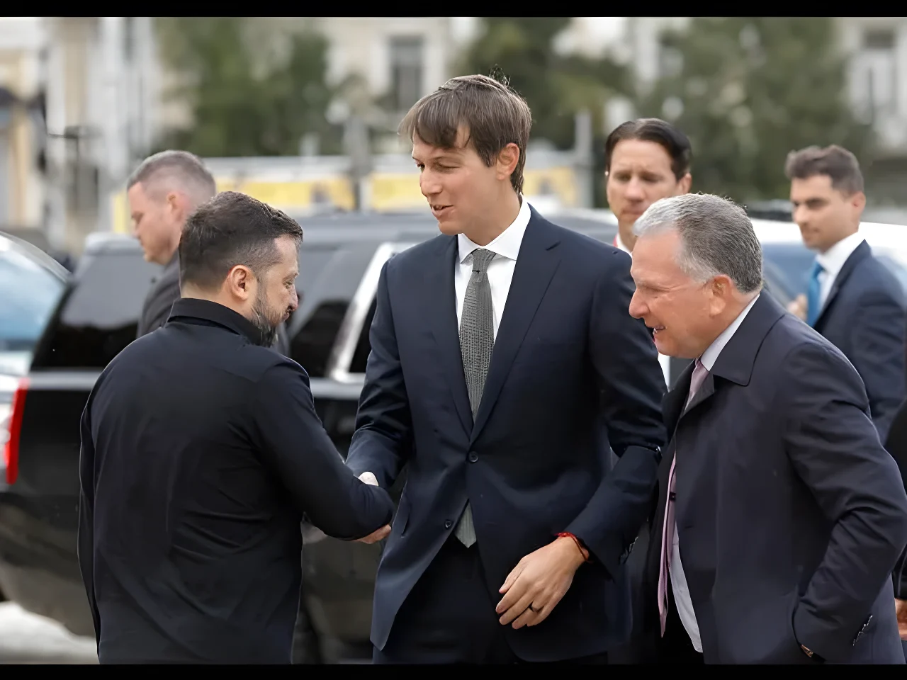 Kiev, conclusi 2 round con gli inviati Usa: al via il terzo tavolo con 4 nazioni alleate