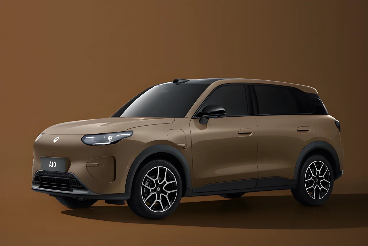 Leapmotor B03X (A10) - Vai alla prossima uscita