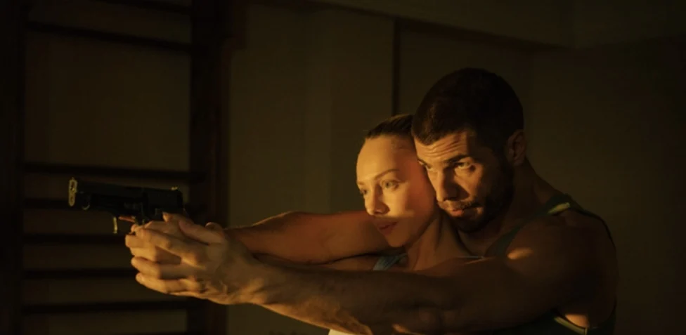 Marfil - Gli opposti, su Prime Video il thriller romantico con Ester Expósito