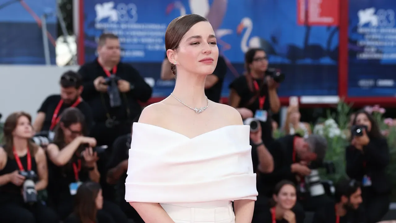 Mariana di Girolamo a Venezia 2026: abito Chanel custom e diamanti Tiffany da oltre 2 carati per Wild Horse Nine