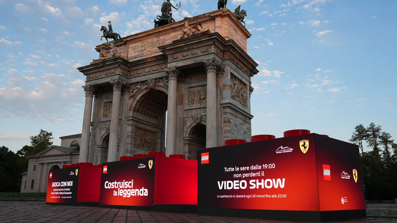 Milano dal 4 al 6 settembre: show Lego F1 all'Arco della Pace, Ferrari F399 e cinema da 3 euro