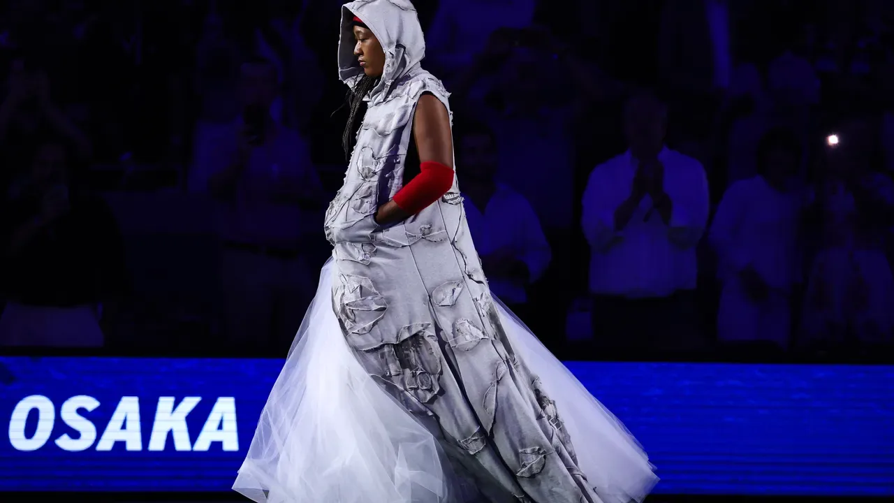 Naomi Osaka agli US Open: il look su misura di Law Roach ispirato ad Allen Iverson