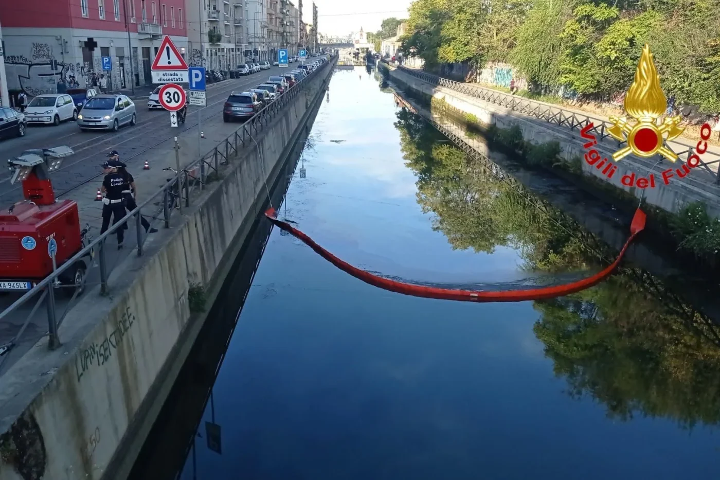Naviglio Grande contaminato per 28 km: rimosse 500 tonnellate di rifiuti, l'ombra del dolo