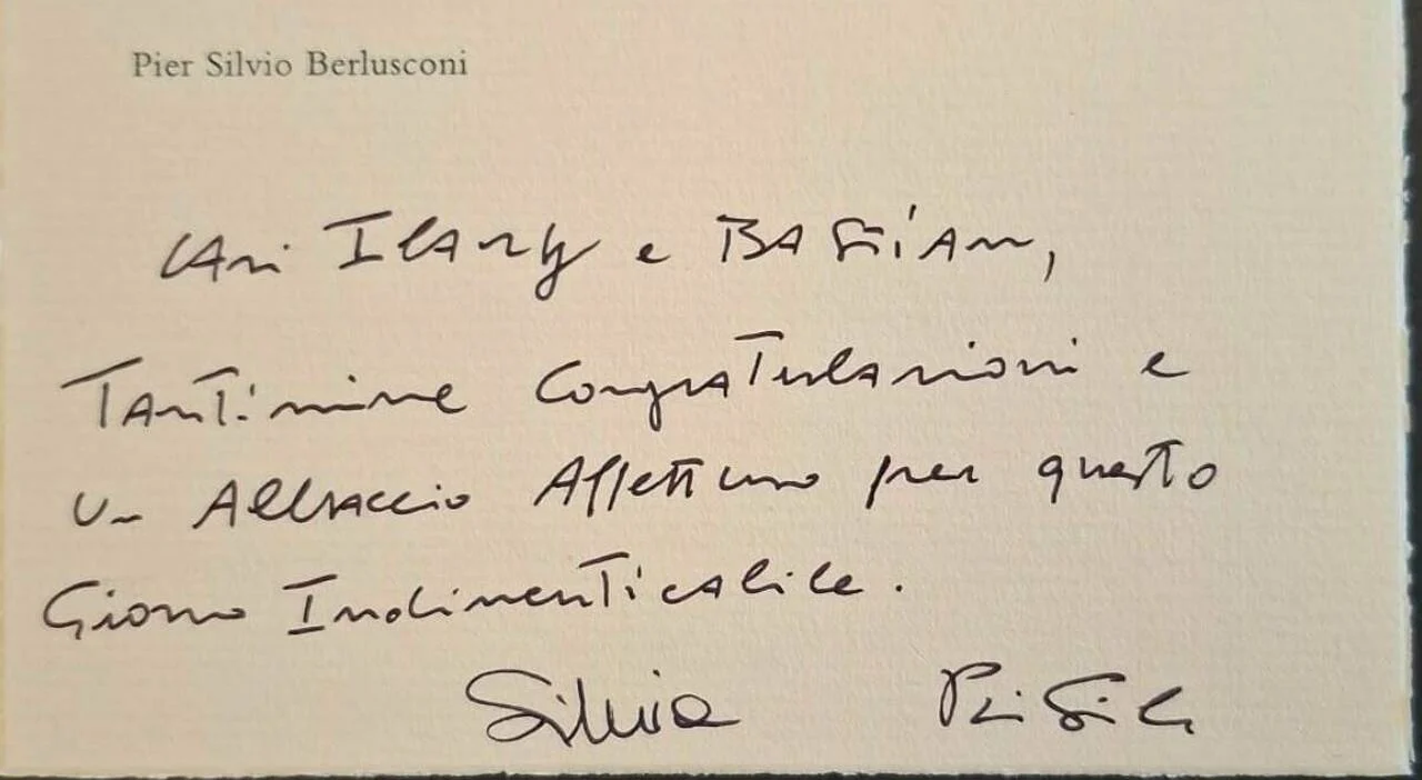 Pier Silvio Berlusconi assente alle nozze di Ilary e Bastian: spuntano i fiori e la dedica