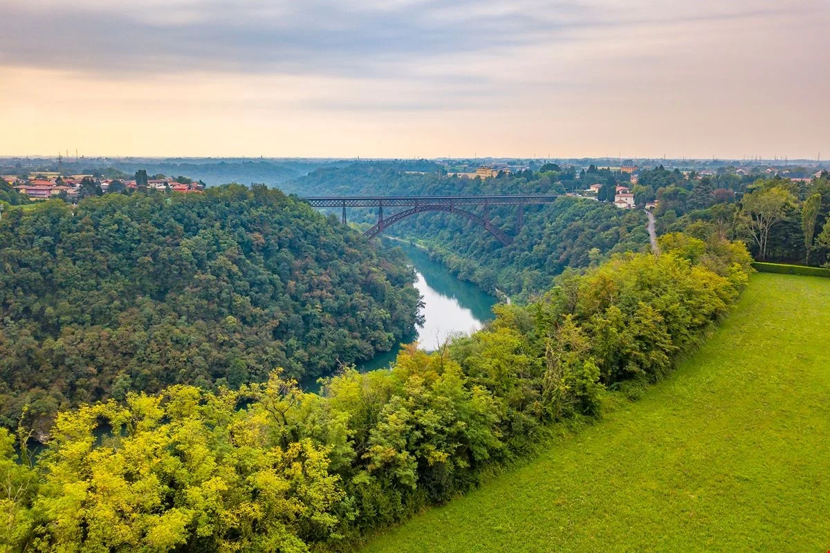 Ponte San Michele sull'Adda: il colosso in ferro del 1889 lungo 266 metri
