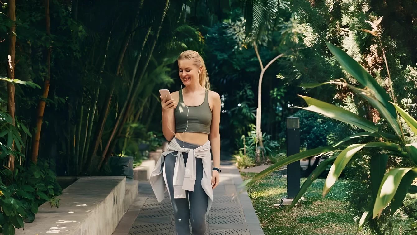 Tai Chi Walking: come allenare equilibrio e cuore in 5 minuti e 3 metri di spazio