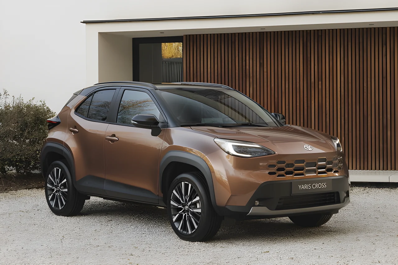 Toyota Yaris Cross restyling - Vai alla prossima uscita