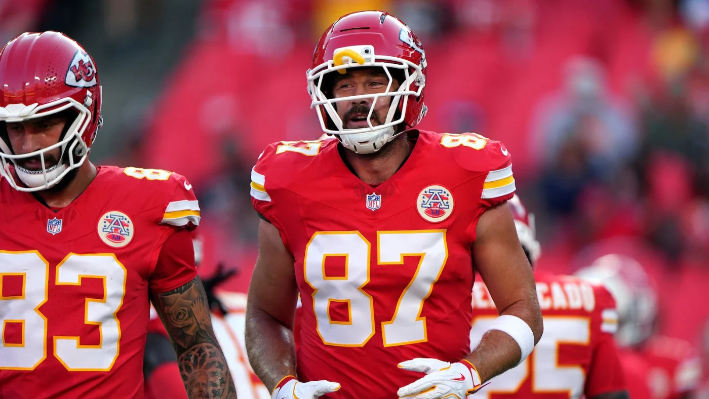 Travis Kelce torna in campo con i Chiefs: la prima stagione NFL da marito di Taylor Swift
