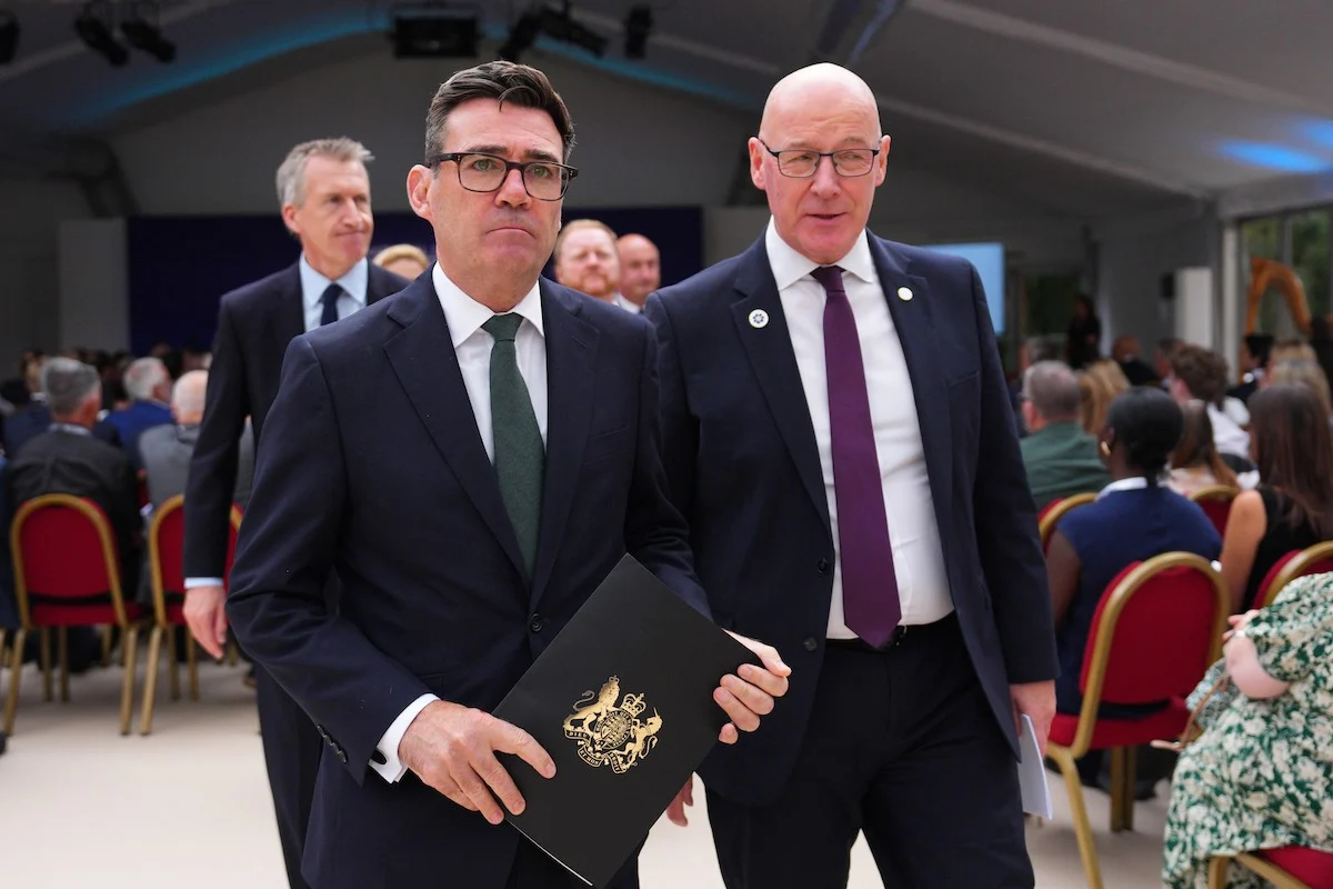 Vertice per l'indipendenza dal Regno Unito: i leader di Scozia, Galles e Irlanda del Nord si riuniscono a Cardiff
