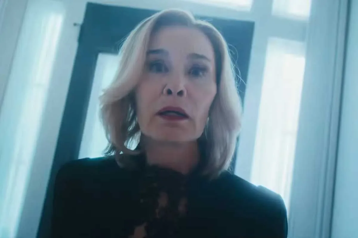 AHS 13 Jessica Lange